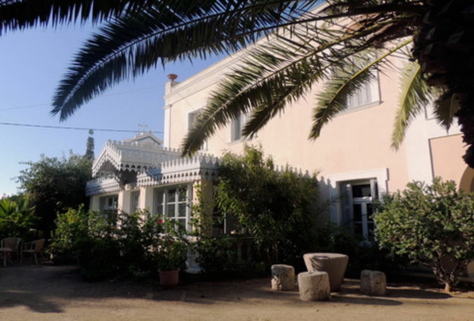 Aristocratic 19Th Century Neo Classical Mansion With Private Pool 피니카스 외부 사진