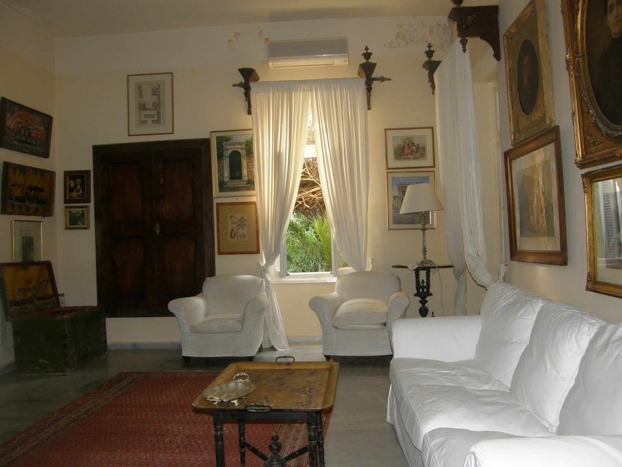 Aristocratic 19Th Century Neo Classical Mansion With Private Pool 피니카스 외부 사진